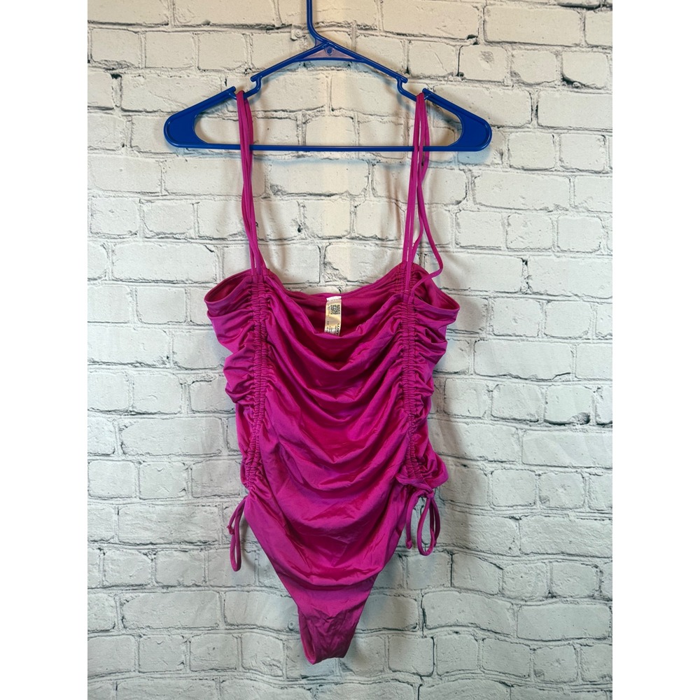 ASOS Swim Ruched Tie Side High‎ Leg One Piece Swimsuit Fuchsia Size US 8